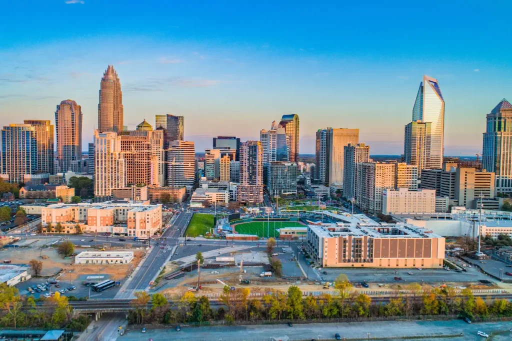 Charlotte 3PL